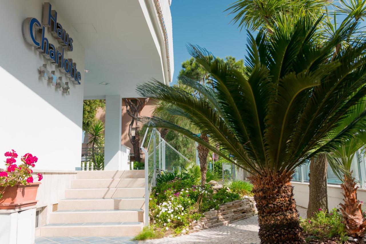Hotel Haus Charlotte San Benedetto del Tronto Dış mekan fotoğraf