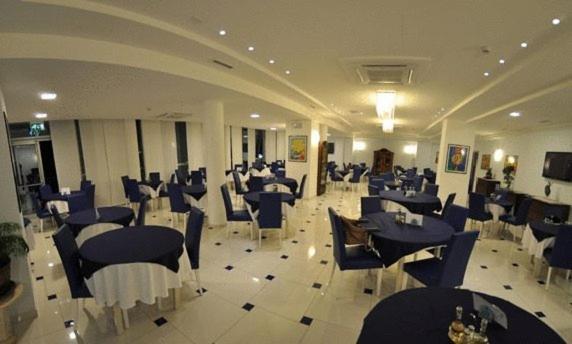 Hotel Haus Charlotte San Benedetto del Tronto Dış mekan fotoğraf