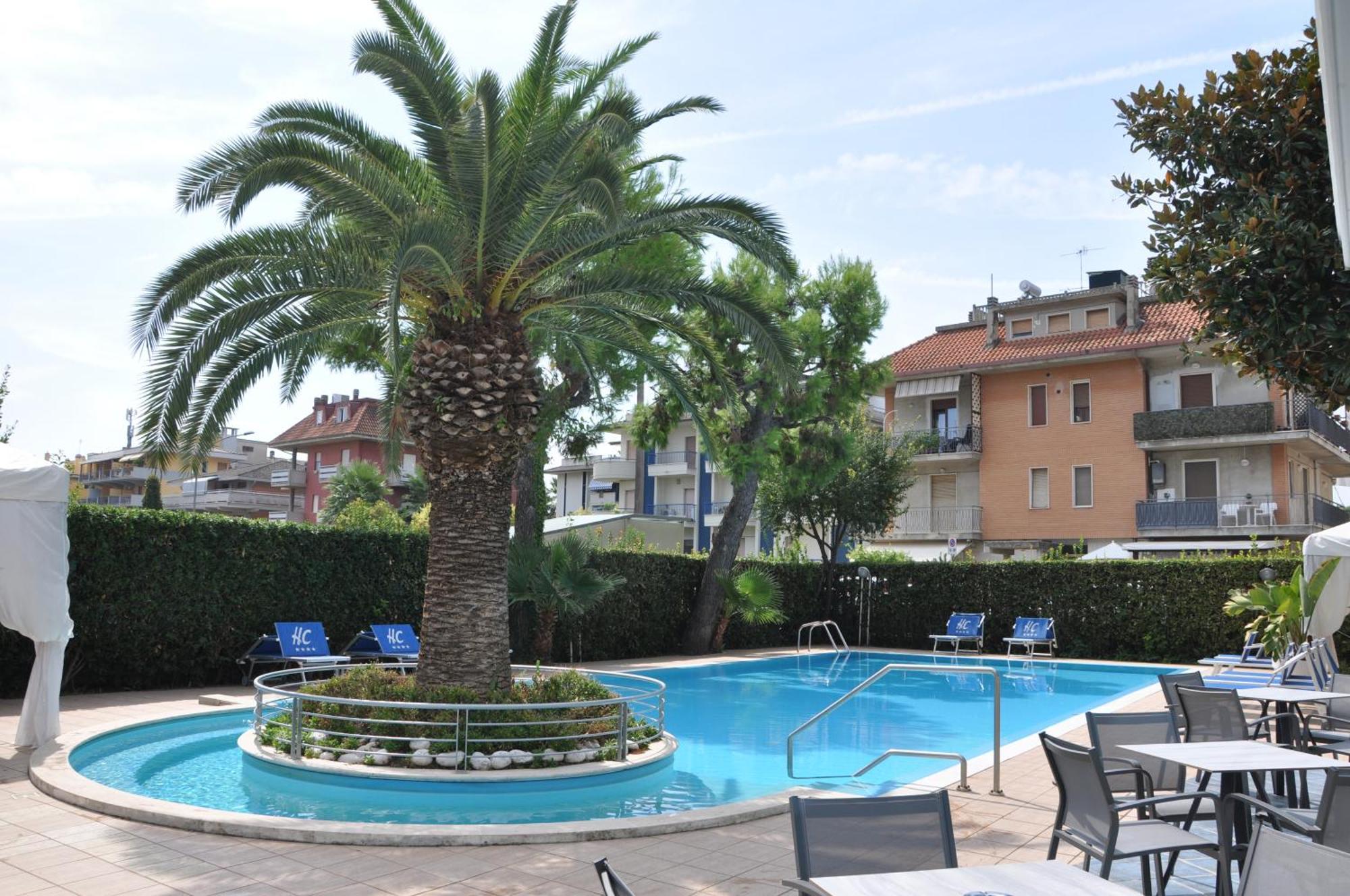 Hotel Haus Charlotte San Benedetto del Tronto Dış mekan fotoğraf